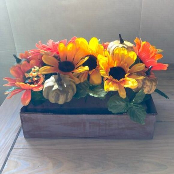 Table Centerpiece Fall Harvest Floral Box Thanksgiving Fall Leaves and Pumpkins - Picture 6 of 14